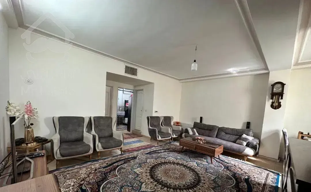 فروش آپارتمان مسکونی ۷۱ متر ۲ خواب