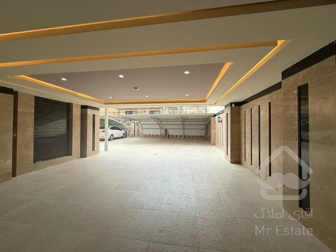 فروش پنت هاوس ۲۷۲ متری پاسداران