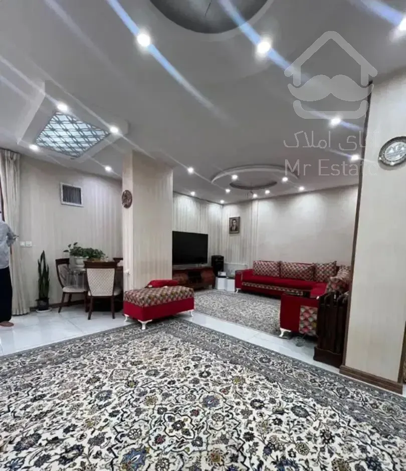 ۹۲متر /بالای کابلی /طبقه دوم