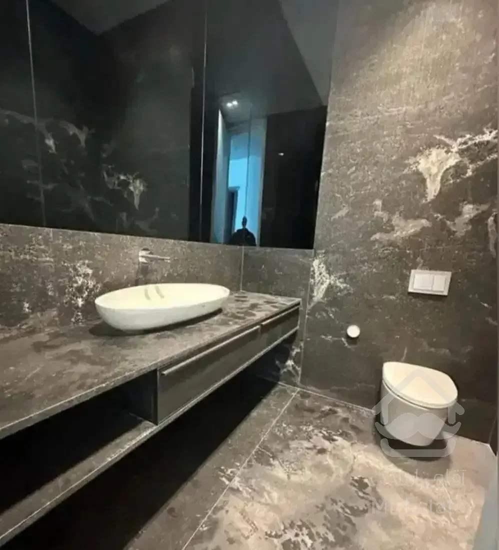 ۲۷۰متر ۴ خواب نوساز ۴ پارکینگ سندی