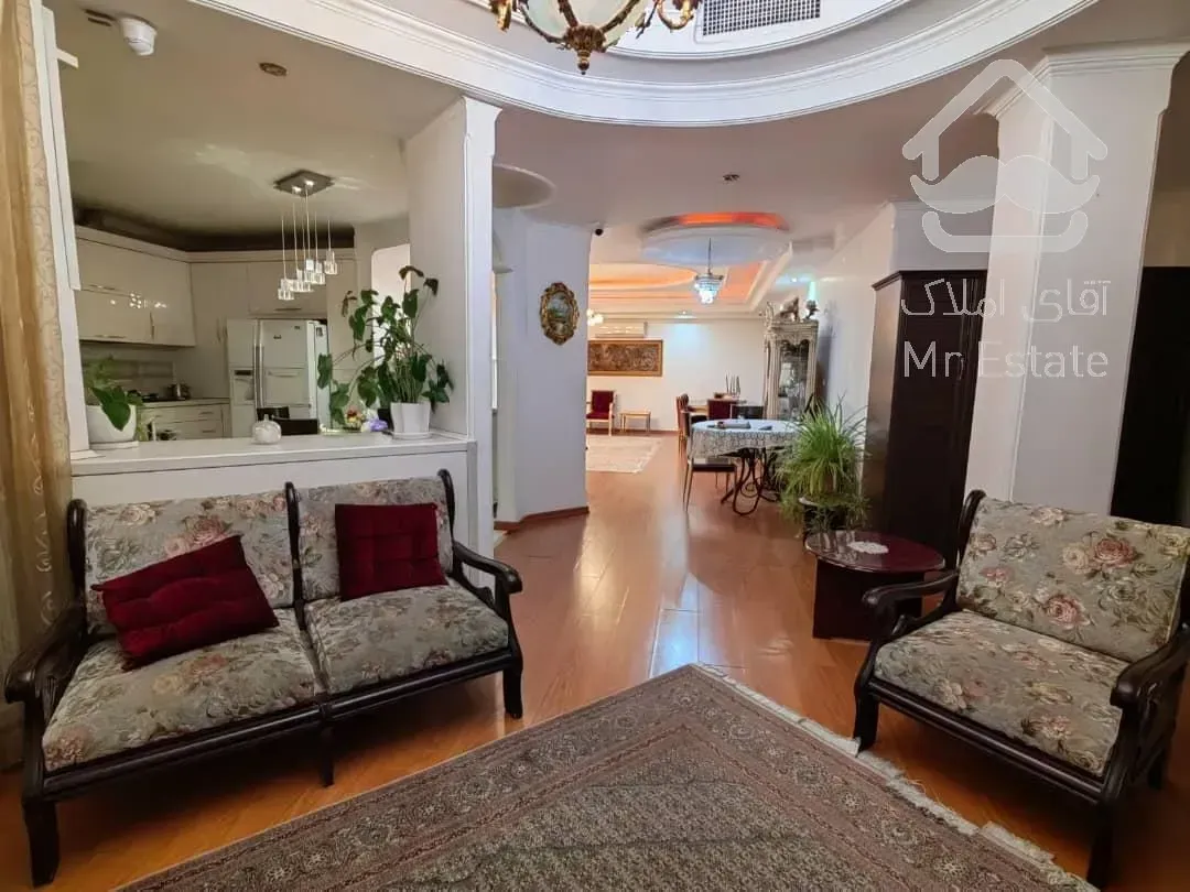 فرمانیه شرقی۱۶۵ متر ۳ خوابه