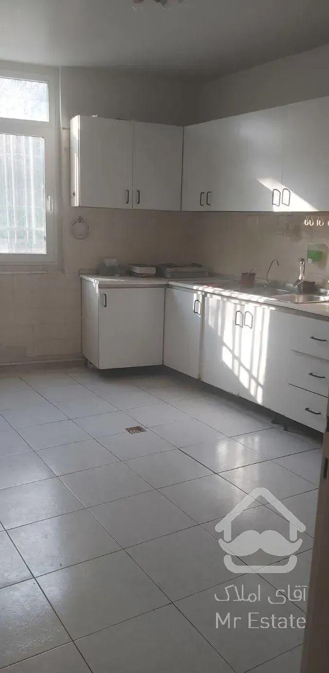 مناسب برای سرماه گذاری . حق زمیت ۶۳ متر.  .