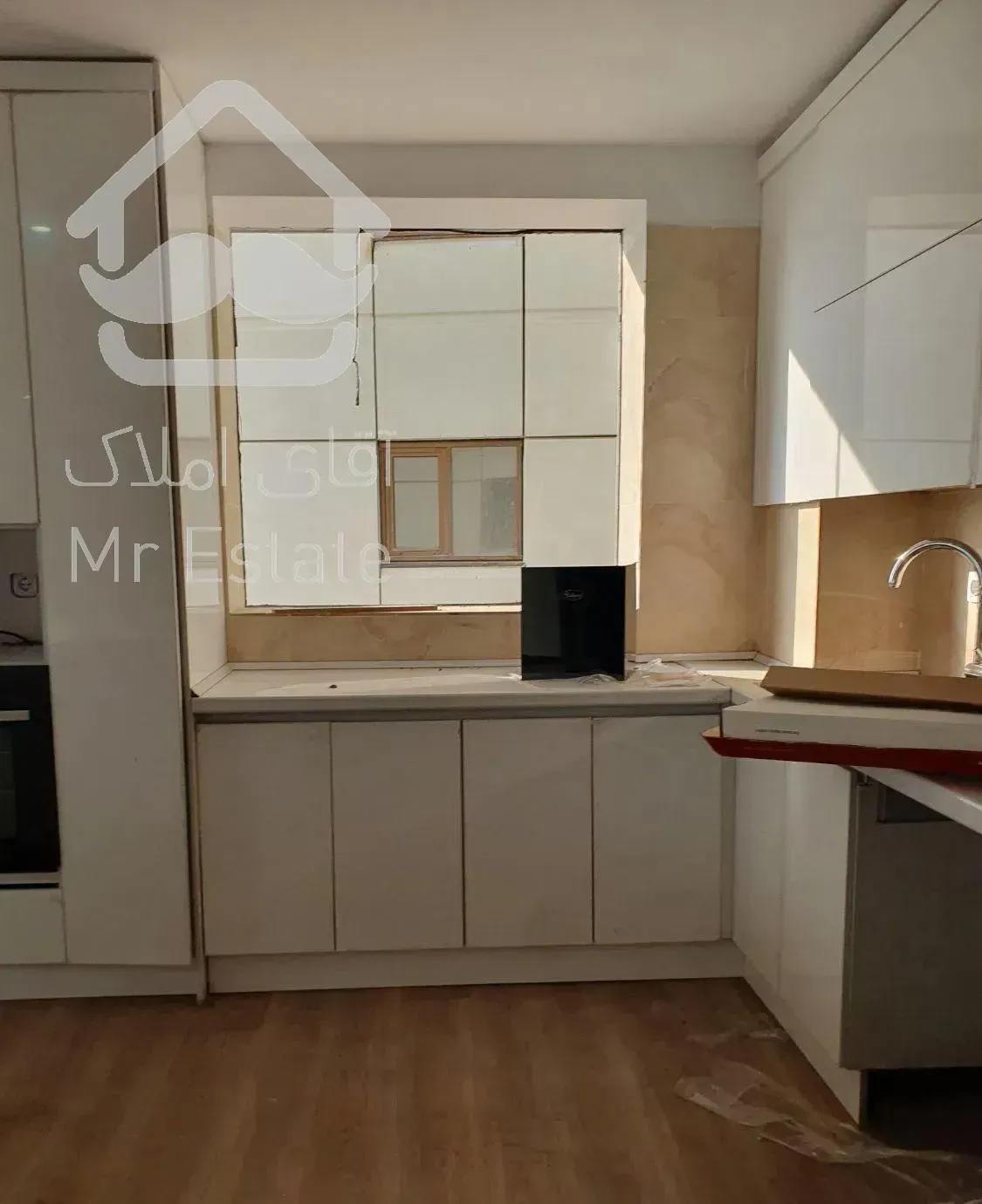 آپارتمان۱۲۳ طبقه۲۲