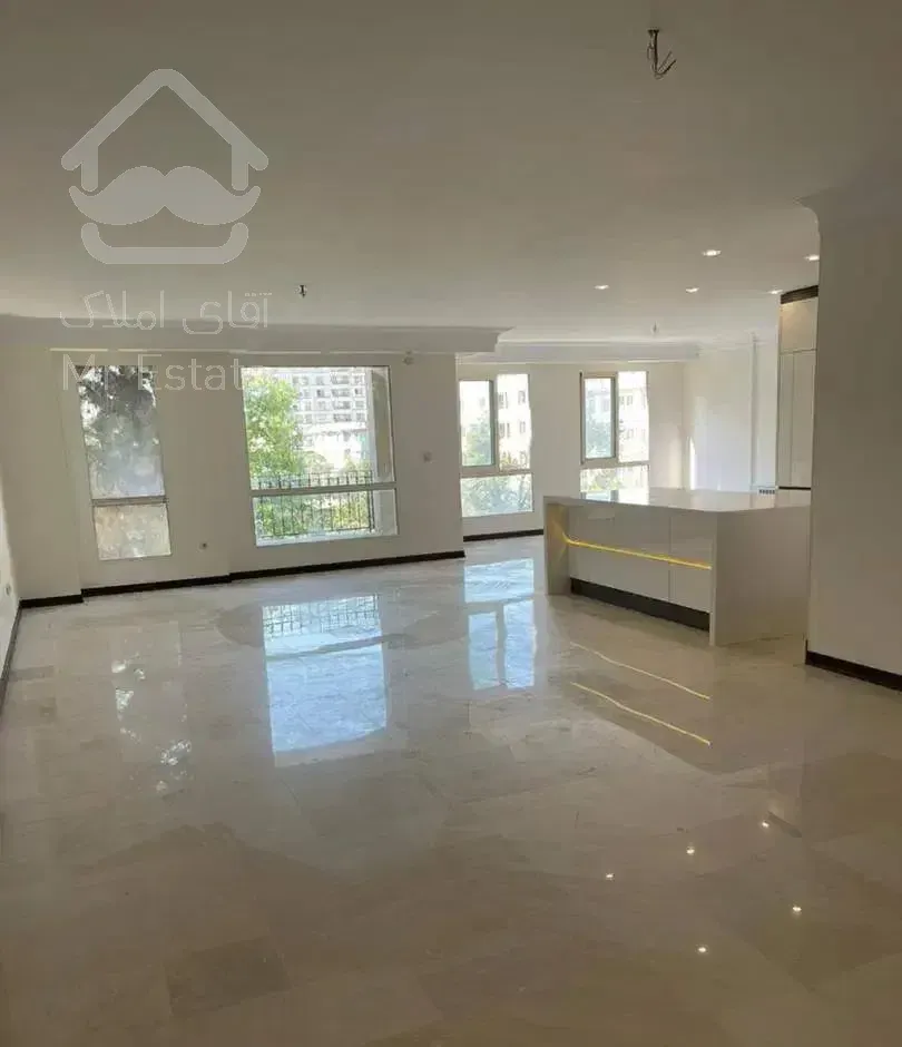 زعفرانیه فرخ ۲۵۰ متر طبقه بالا ویو دار