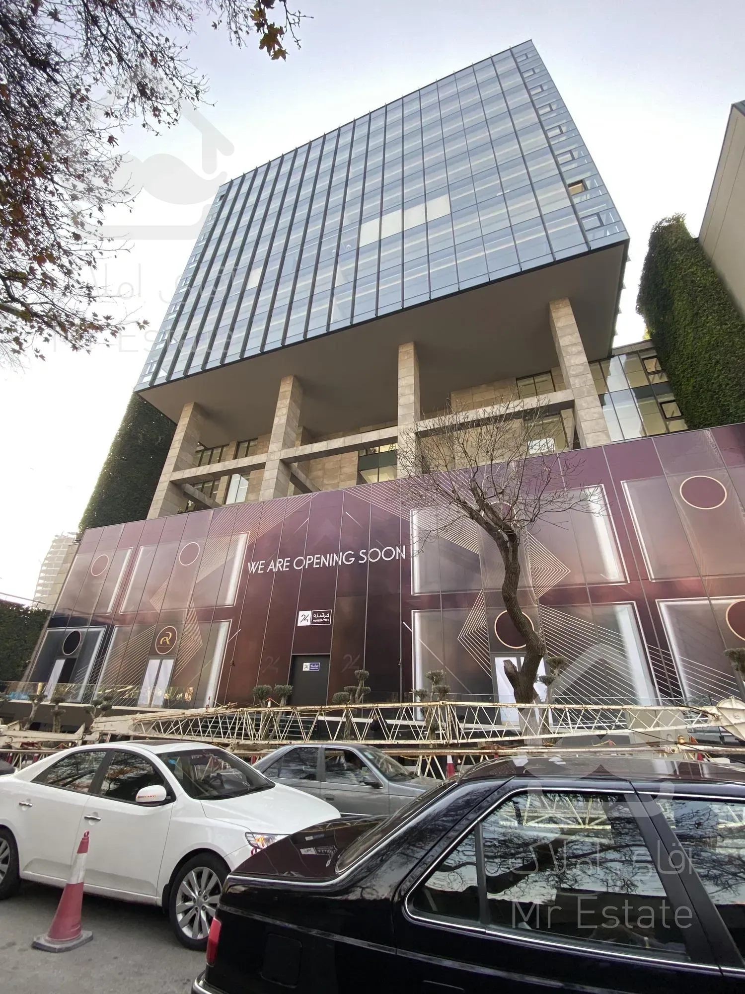 ۵۰۰ متر فقط برندهای خاص