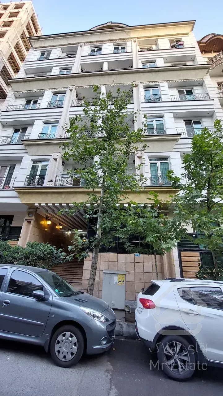 فروش اپارتمان 150 متری زعفرانیه