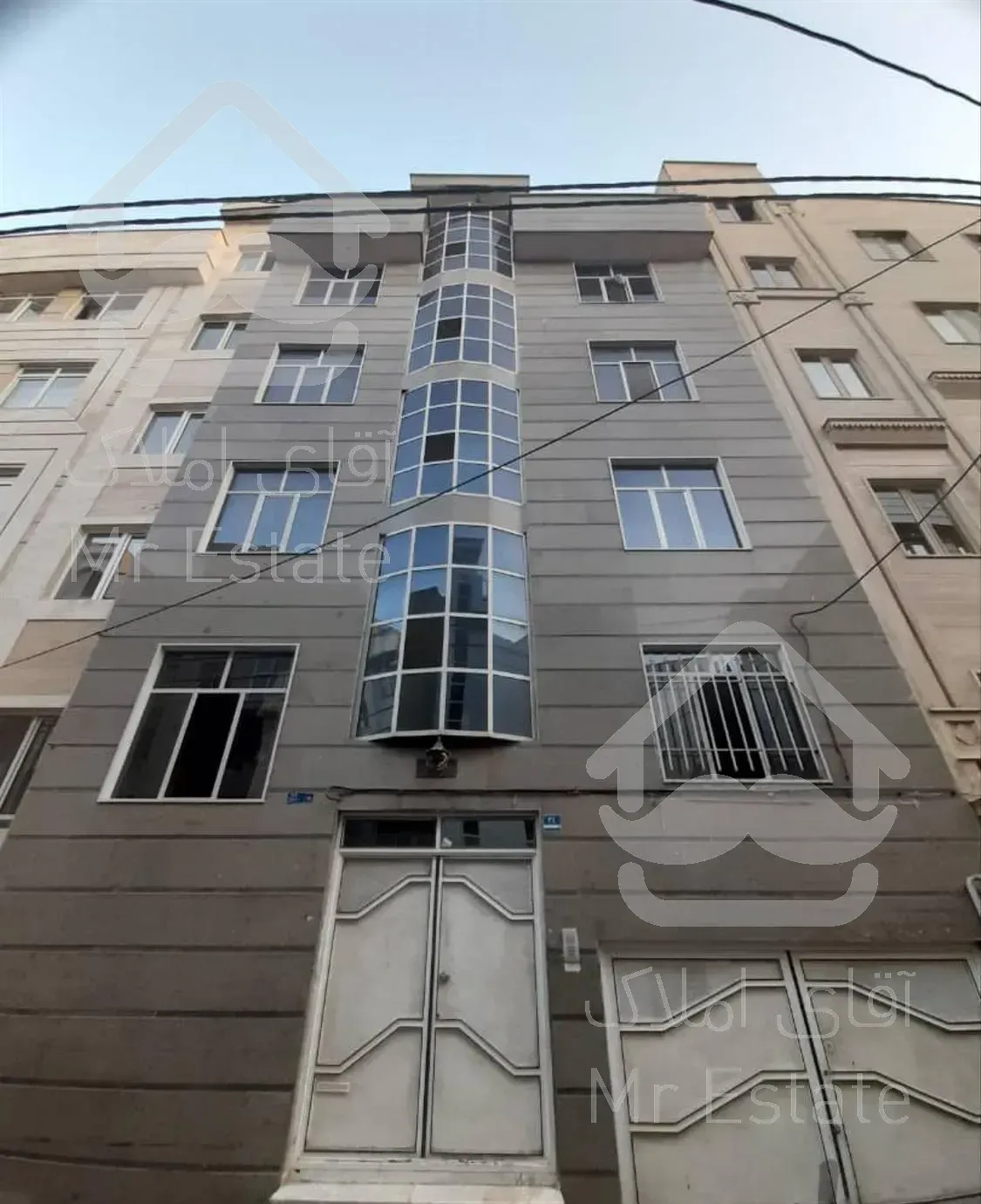 ۵۸مترپارکینگ‌دار.فول‌دیزاین. آشپزخانه فول فرنیش