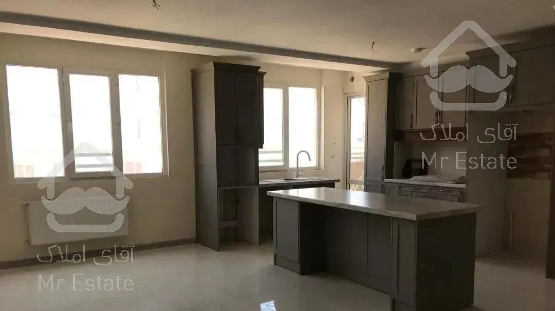 ۷۷ متر . فول امکانات . خ ولی عصر وردآورد