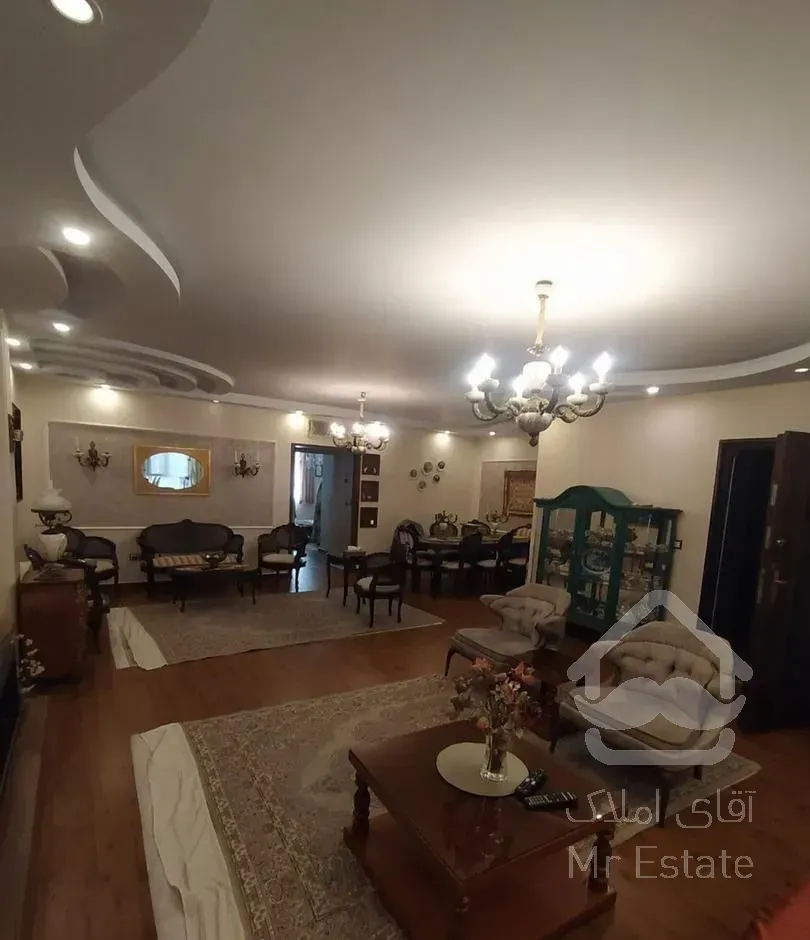 آپارتمان ۱۳۰ متر فول امکانات ( املاک آسمان )