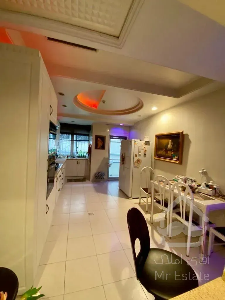 فروش اپارتمان 267 متری زعفرانیه