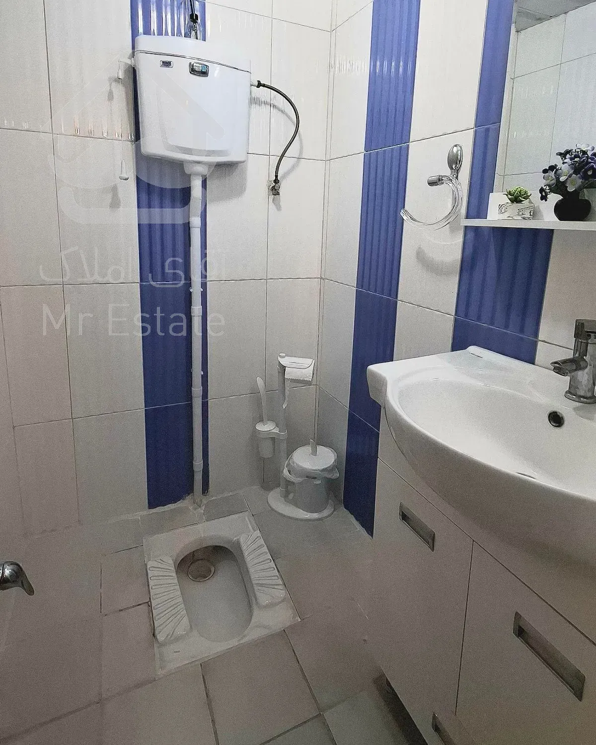 فروش واحد 92 متری در اختر غربی