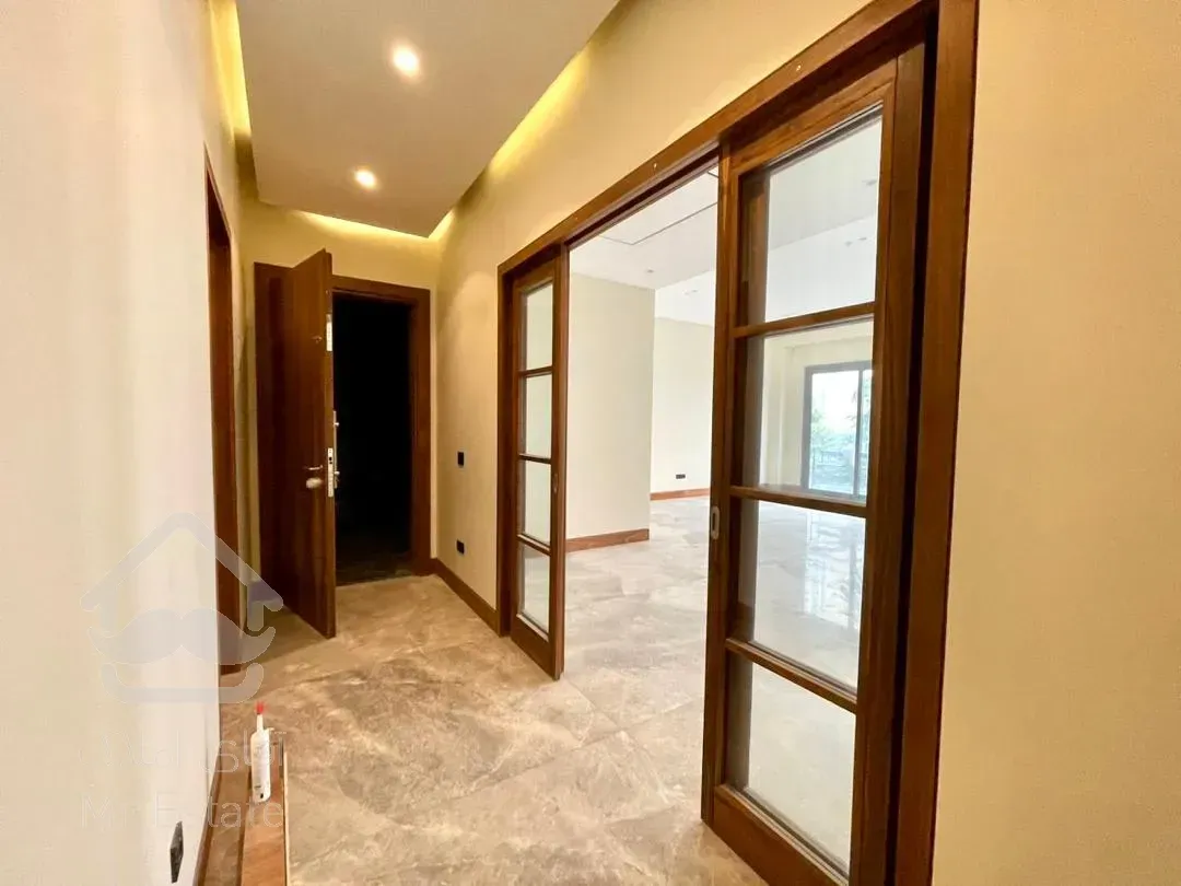 فروش اپارتمان 212 متری محمودیه