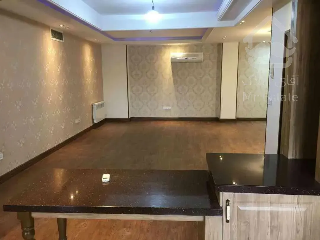 اپارتمان ۱۲۷متری فردوس شرق