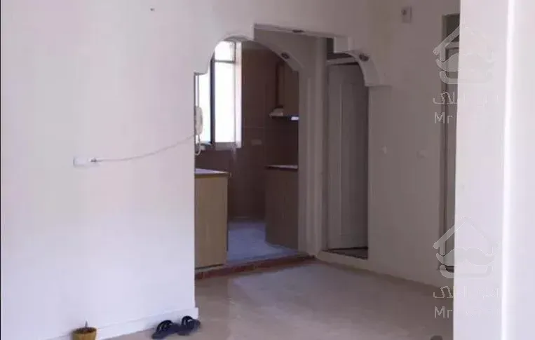 اجاره آپارتمان آپارتمان بازسازی شده تک واحدی نورگیر