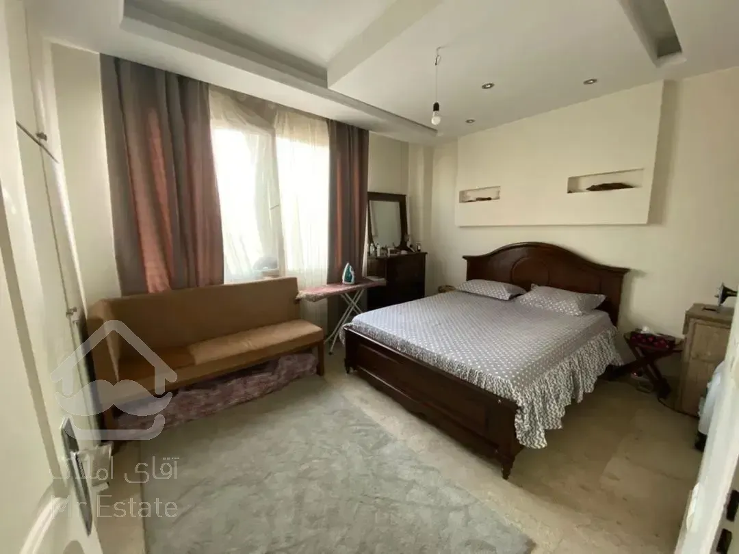 آپارتمان 110متر / ۲خواب / غرق نور