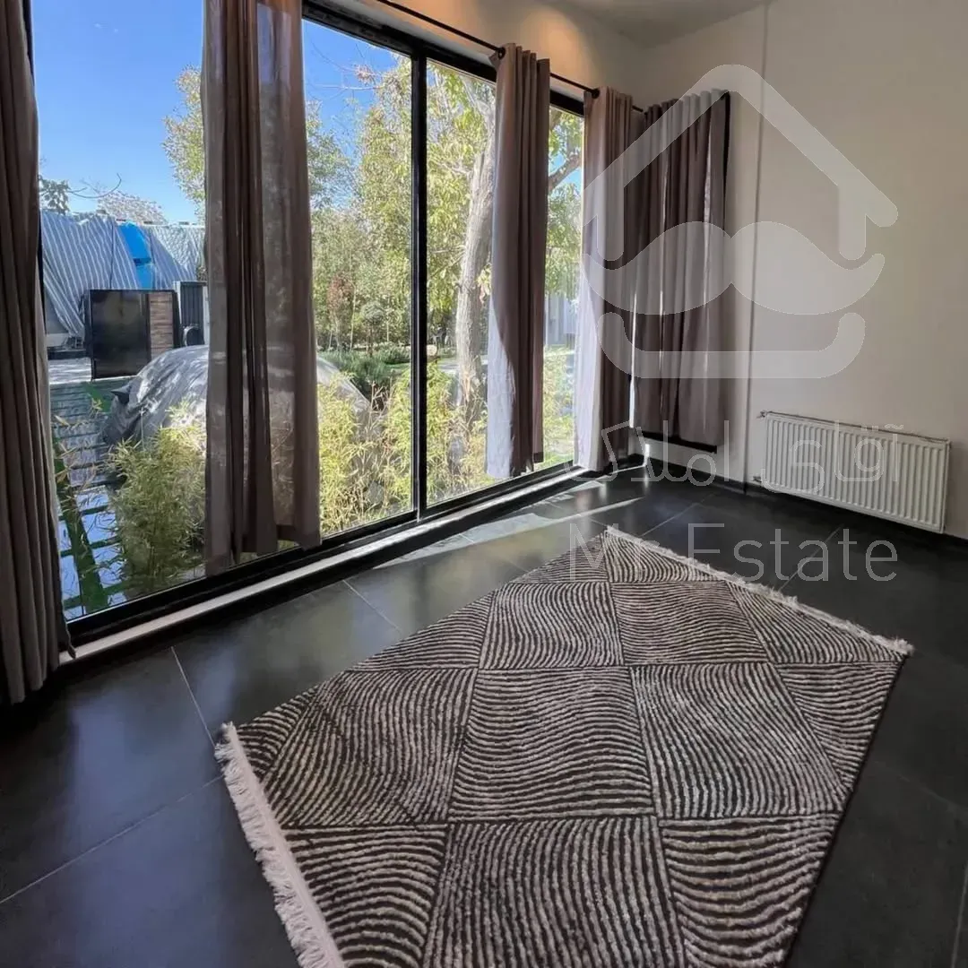 ویلا استخردار ۲۲۰متری