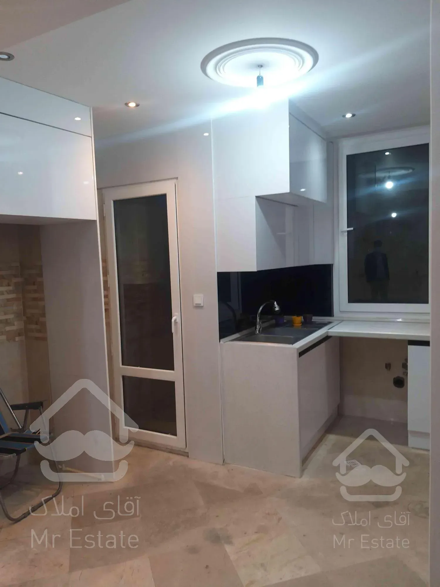 اجاره آپارتمان ۹۶ متری دو خواب جنت آباد شمالی