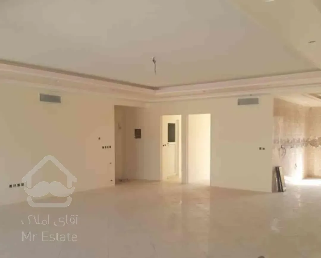 اپارتمان ۱۳۵ متری نوساز