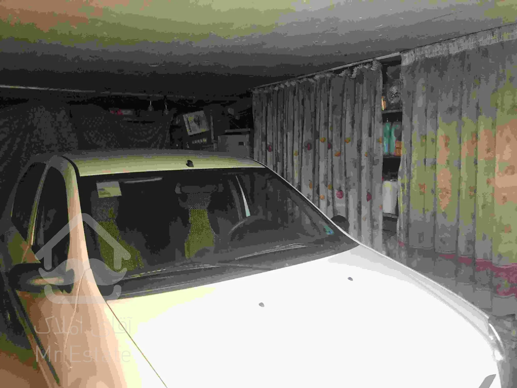 آپارتمان ۸۳ متر لعل آخر