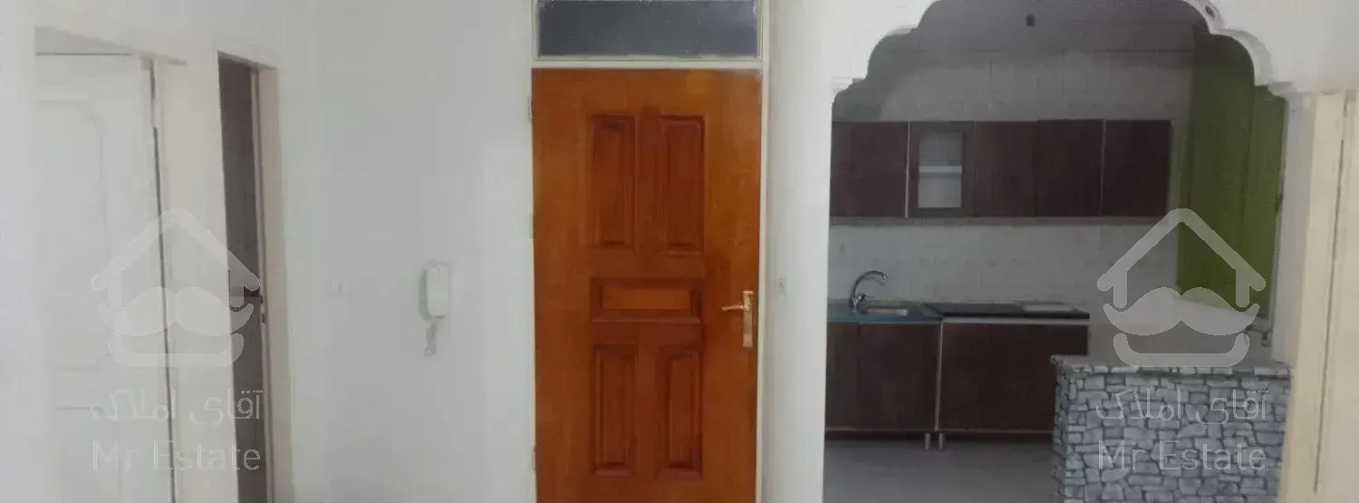 آپارتمان، ۷۰متری دوخوابه،باپارکینگ وانباری