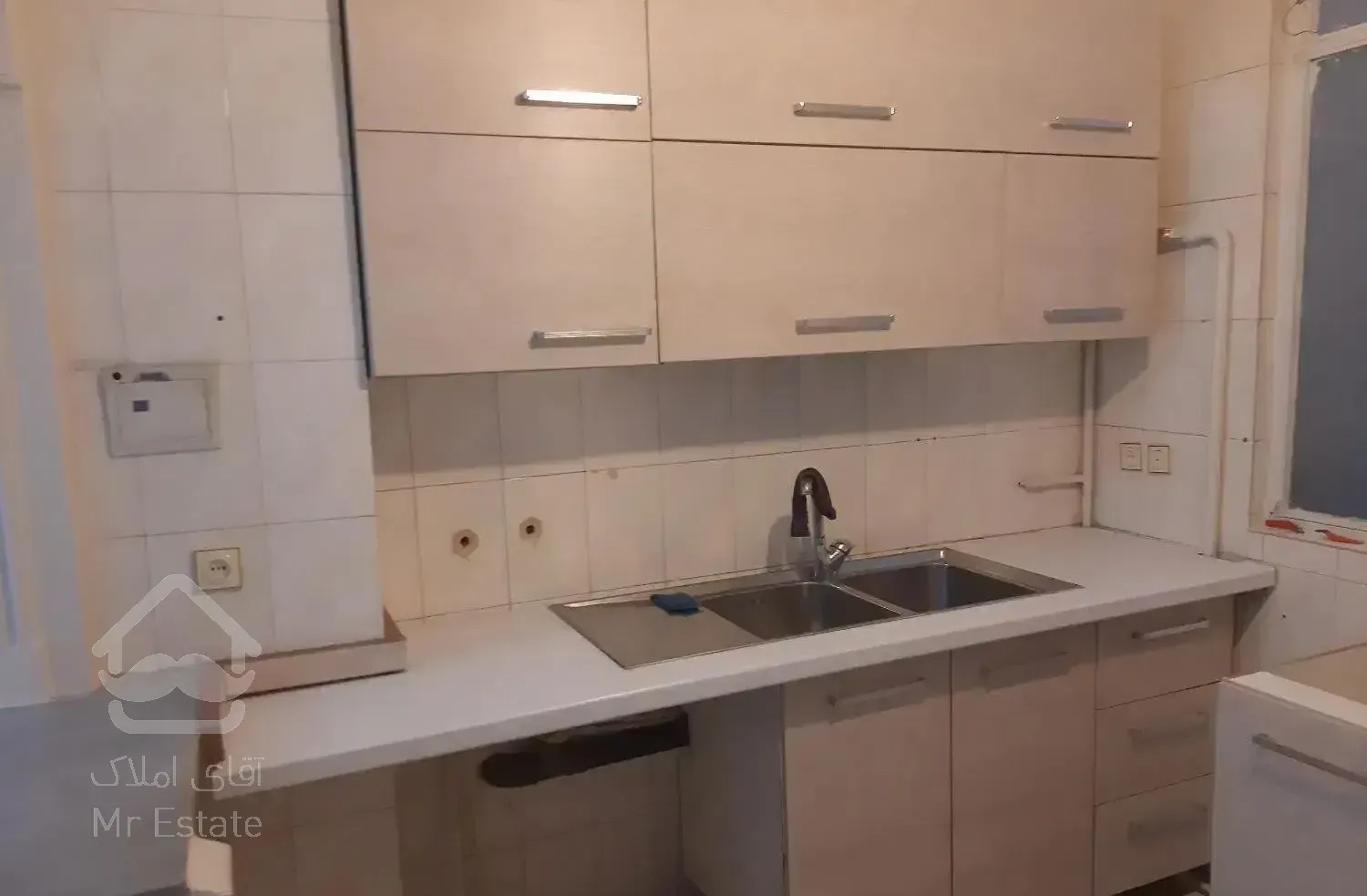 ۵۲ متر پایین منیریه کوچه امیر تومان