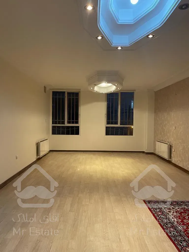 ۸۰ متر ۲خواب فول امکانات بهار جنوبی ارم