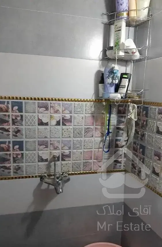 آپارتمان دوخوابه طبقه دوم