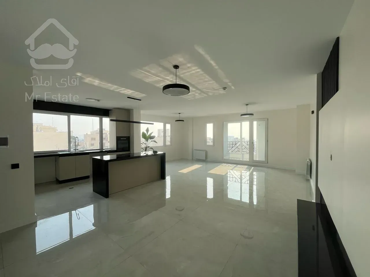 رهن 200 متری دیباجی جنوبی