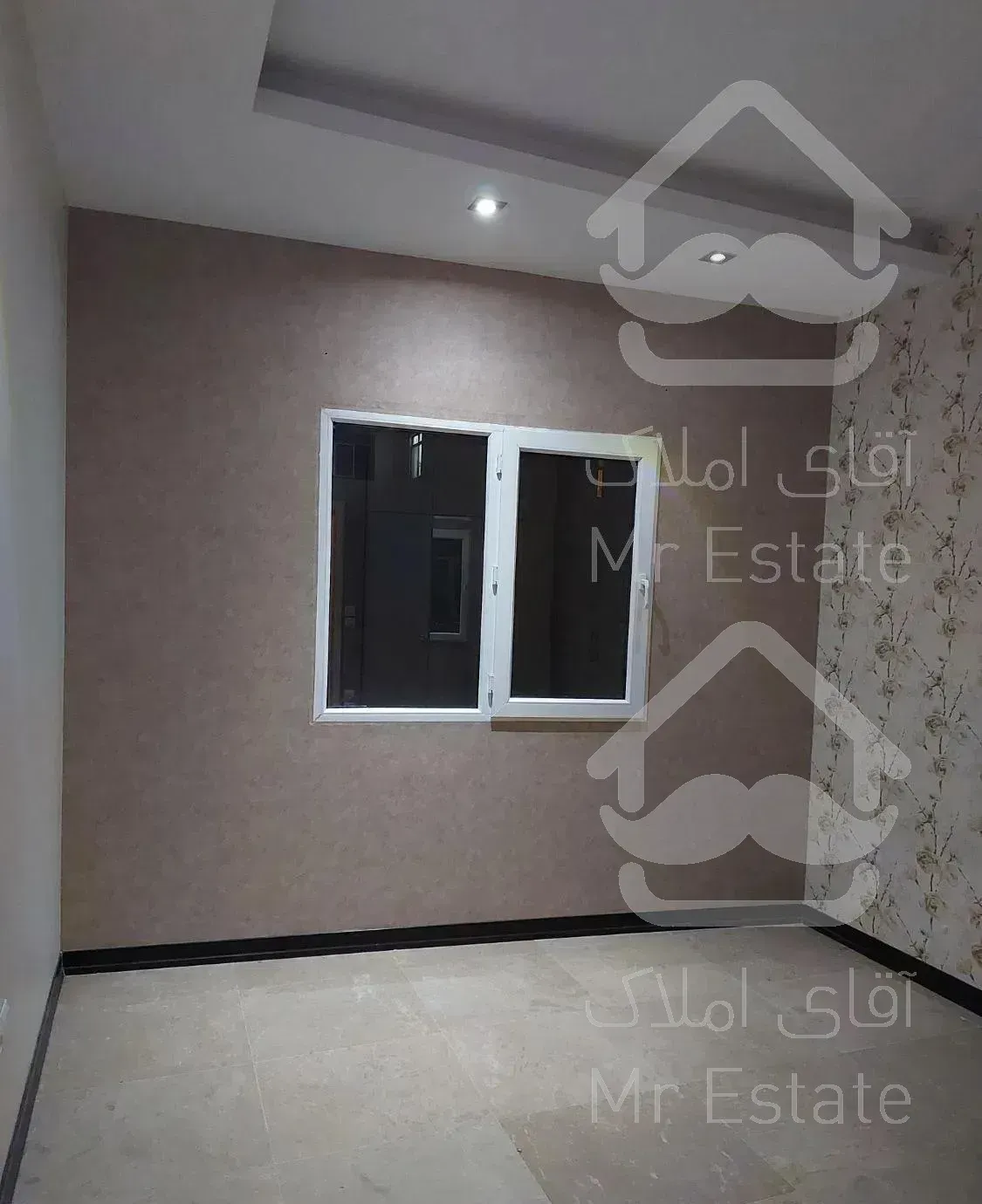 ۹۳ متر اشرفی باهنر