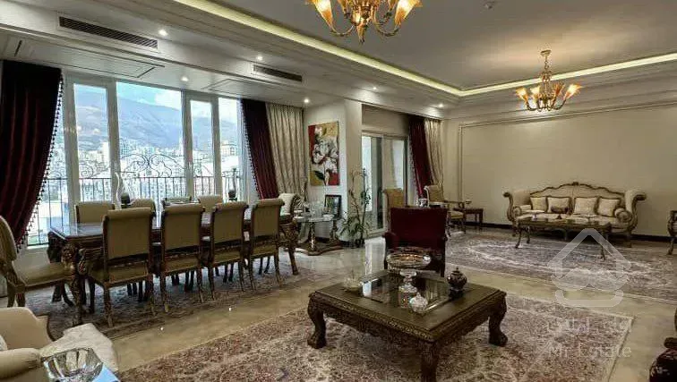 اجاره/۲۵۰متر/۴خ/۲پارکینگ/شیخ بهایی کردستان