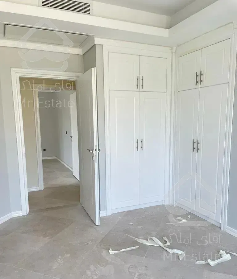 اپارتمان ۲۹۰ متری در  برج منطقه