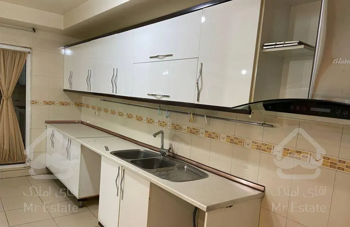 105 متر  برج های سما  طبقه ۷   نور و نقشه