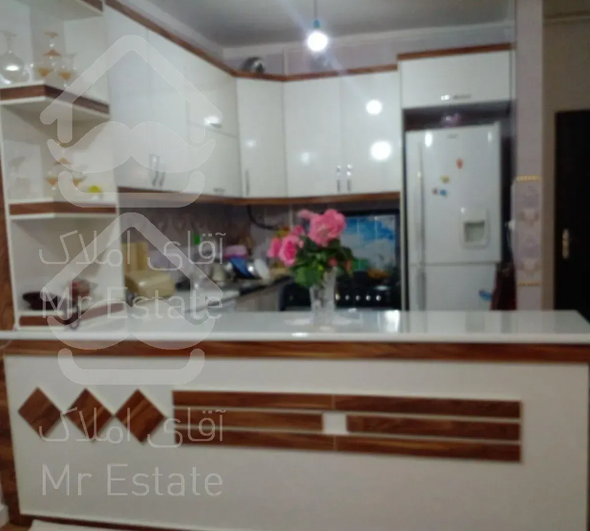 خانه ۱۱۵ متری در آخرطالقانی طبقه همکف