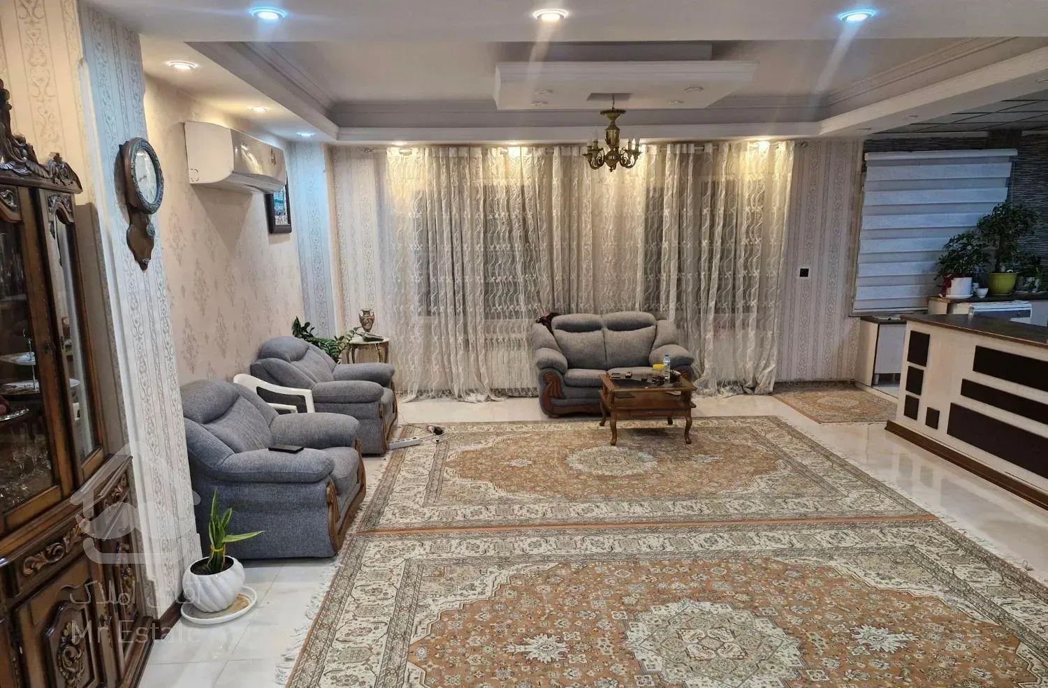 ۱۱۵مترتکواحدی۳خ ط۱ ویلاشهر سروازاد چیتگر