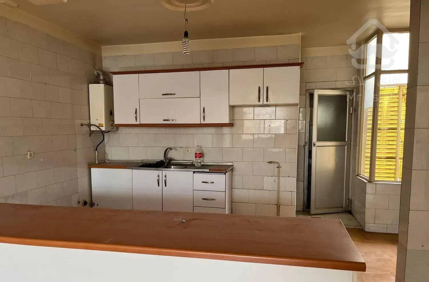 اپارتمان ۱۰۰ متری امام حسین