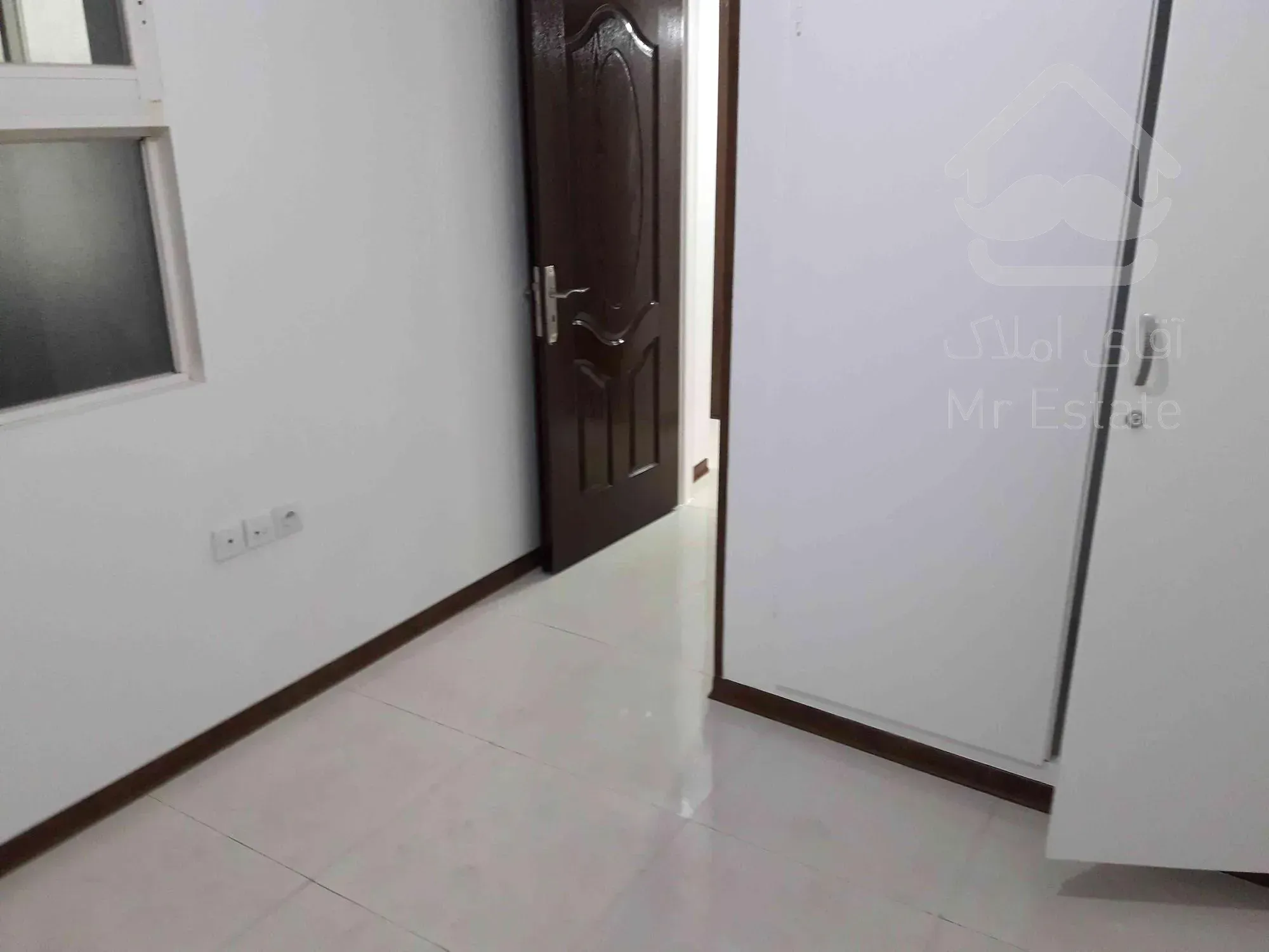 واحد ۶۰ متری مسکونی بسیار زیبا و لوکس با فول امکانات