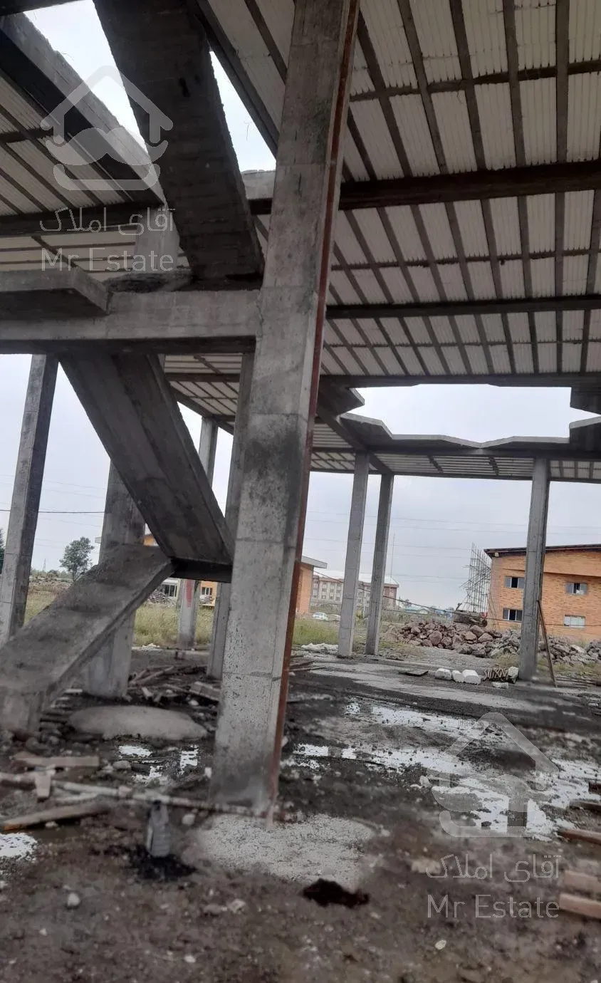 اجرای انواع استخر و کانال