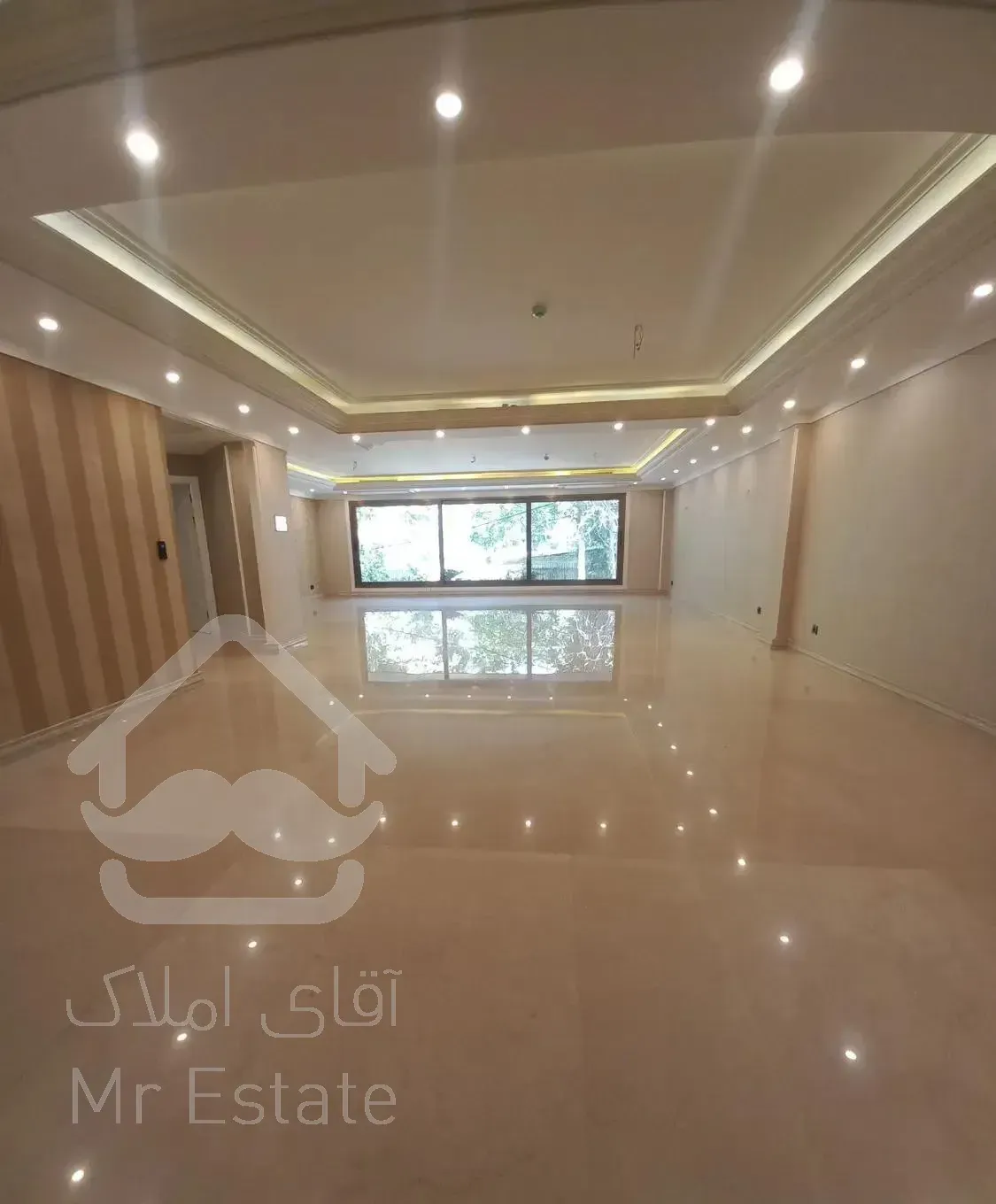 باغ فردوس ۳۷۰ متر ۴ خواب مستر فول