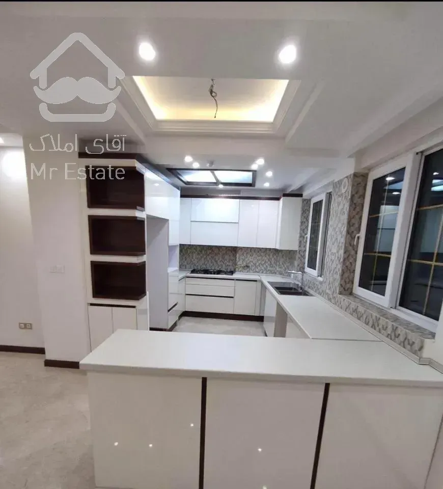 آپارتمان 123متر تک واحدی/2پارکینگ