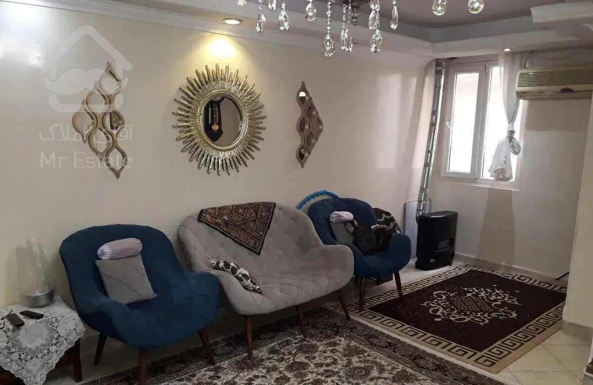 ۴۵متر ۲خواب ۱۲ ساله تکواحدی . خیابان نوری