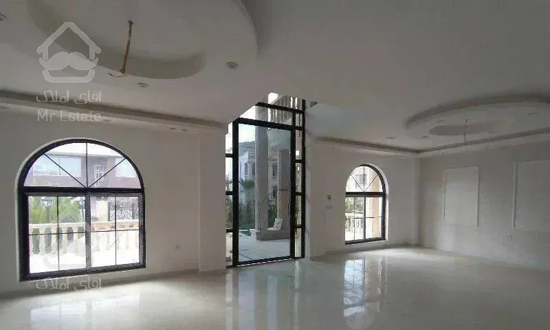 ویلاکاخ نمارومی۴خواب با جکوزی و سونا خشک درچمستان