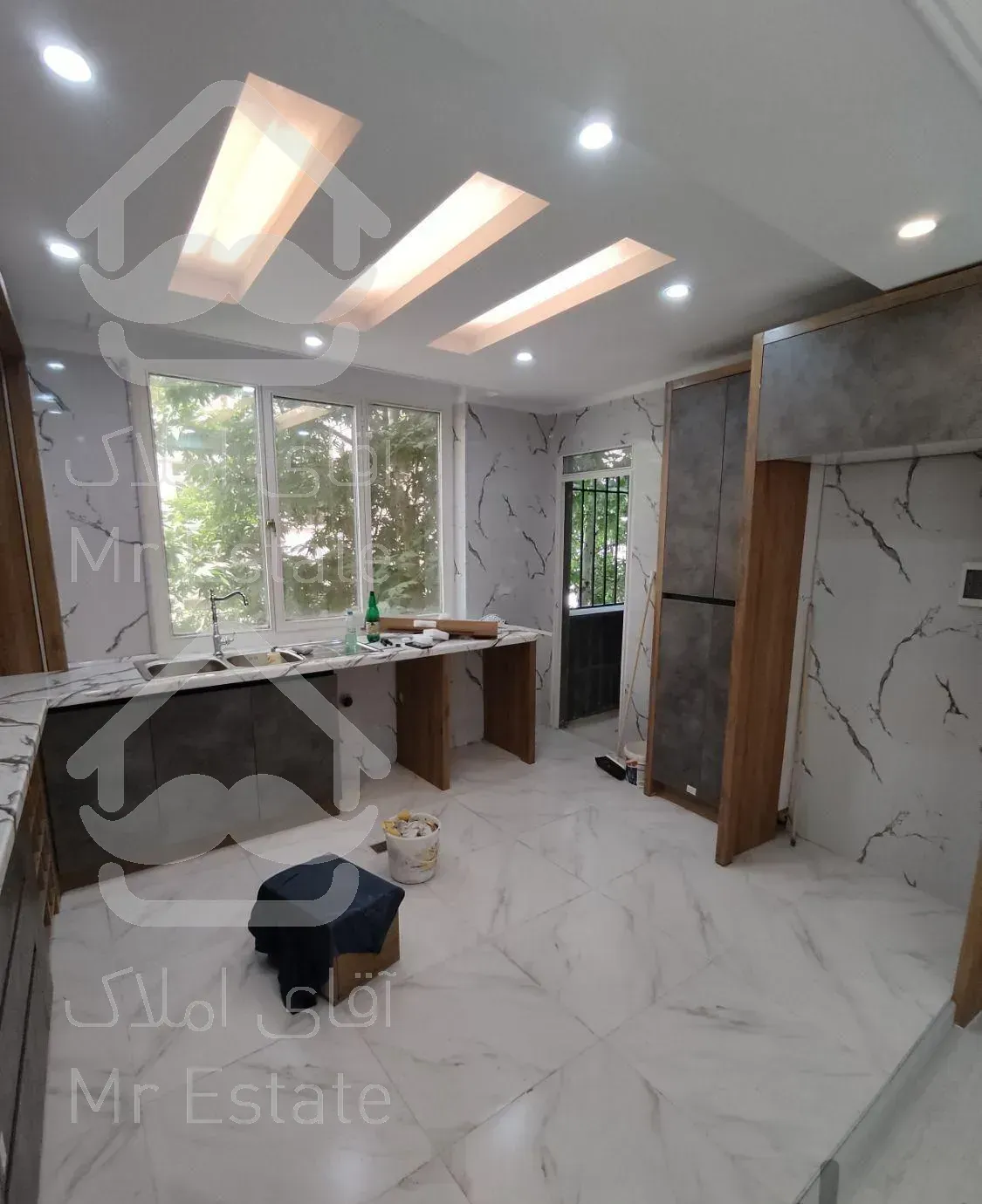 ۹۴متر/ فول/ تکواحدی/ منیریه