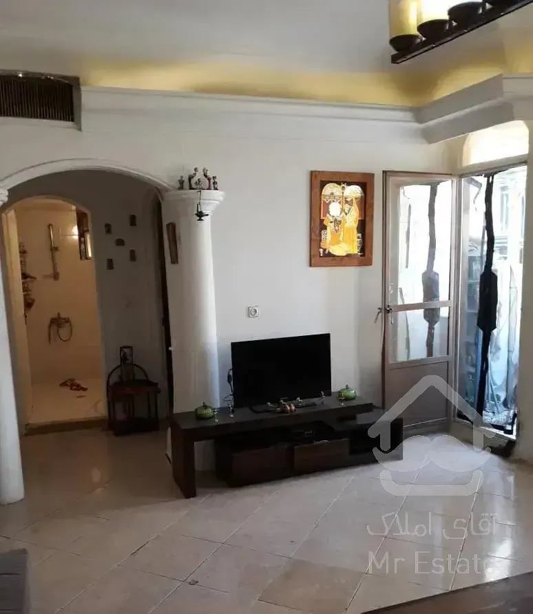 فروش آپارتمان واقع در جلال ۲۱ طبقه دوم