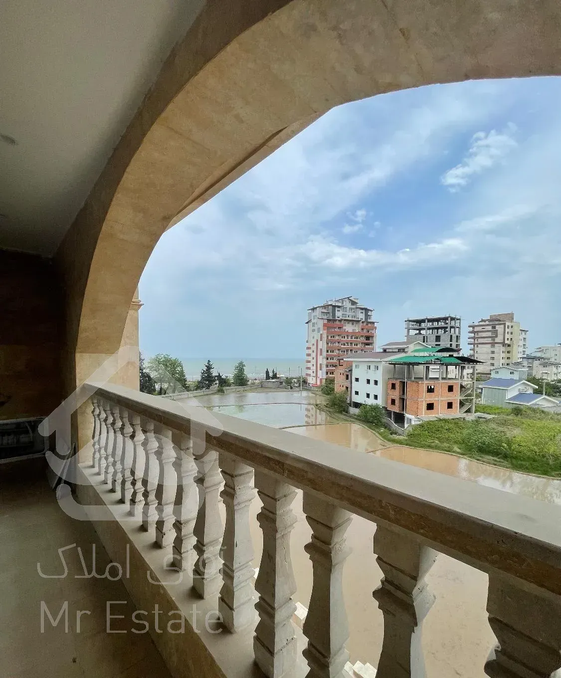 فروش ۱۰۵متری واحدک*اسبی پلاک اول ساحل رادیو دریا