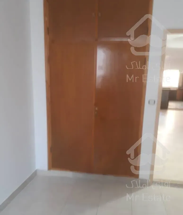 آپارتمان ۱۰۵ متری شیک