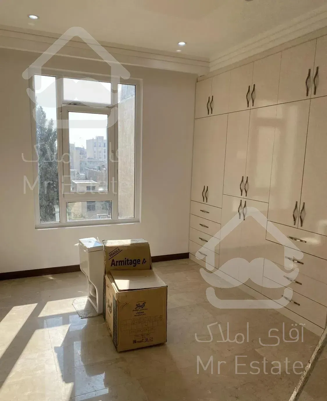 آپارتمان ۲پارکینگ(لوکیشن)