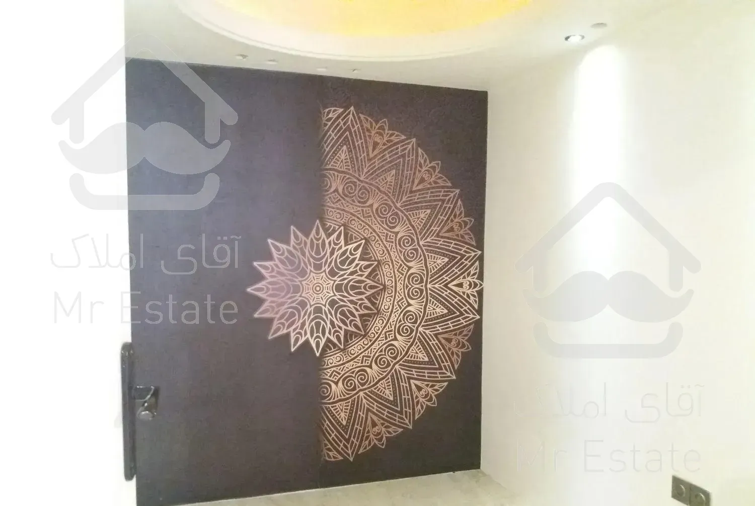 ۱۰۰ متر ۲ خوابه فول امکانات تاپ لوکیشن نیاوران