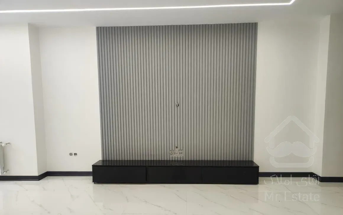 آپارتمان دزاشیب ۱۱۰ متر بازسازی شده