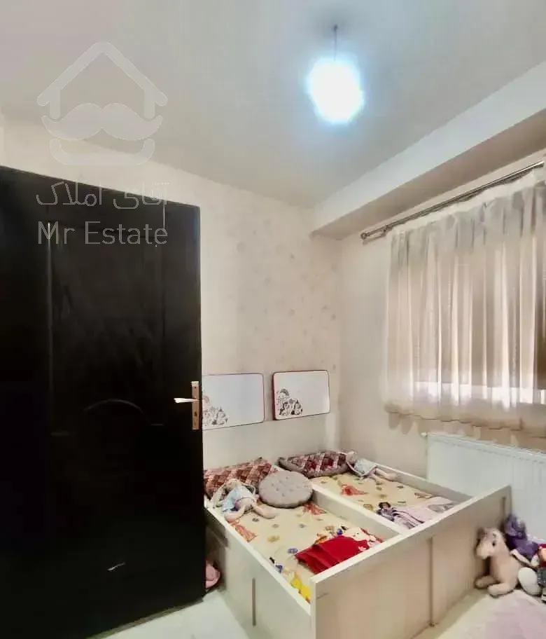 واحد ۱۳۷ متری مفید در خ.بابل