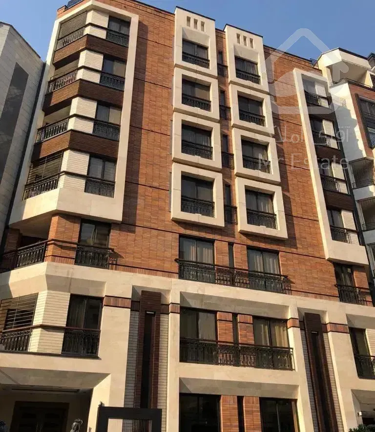 سعادت آباد شمال میدان کاج ۹۵متر ۲خواب ۲ پارکینگ